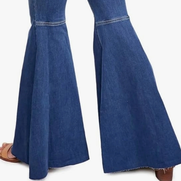 FREE PEOPLE high waisted 70s flare jeans size 25R - Picture 2 of 8